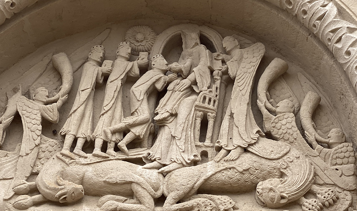Woman, head largely destroyed, seated on throne, holding child with destroyed head, in front of three crowned kings, each holding object. All figures stand on top of winged ox and winged lion and are flanked to left by two angels blowing horns and flanked to right by three angels, two blowing horns.
